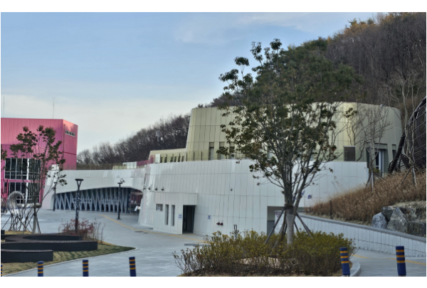 부산어린이복합문화공간 들락날락